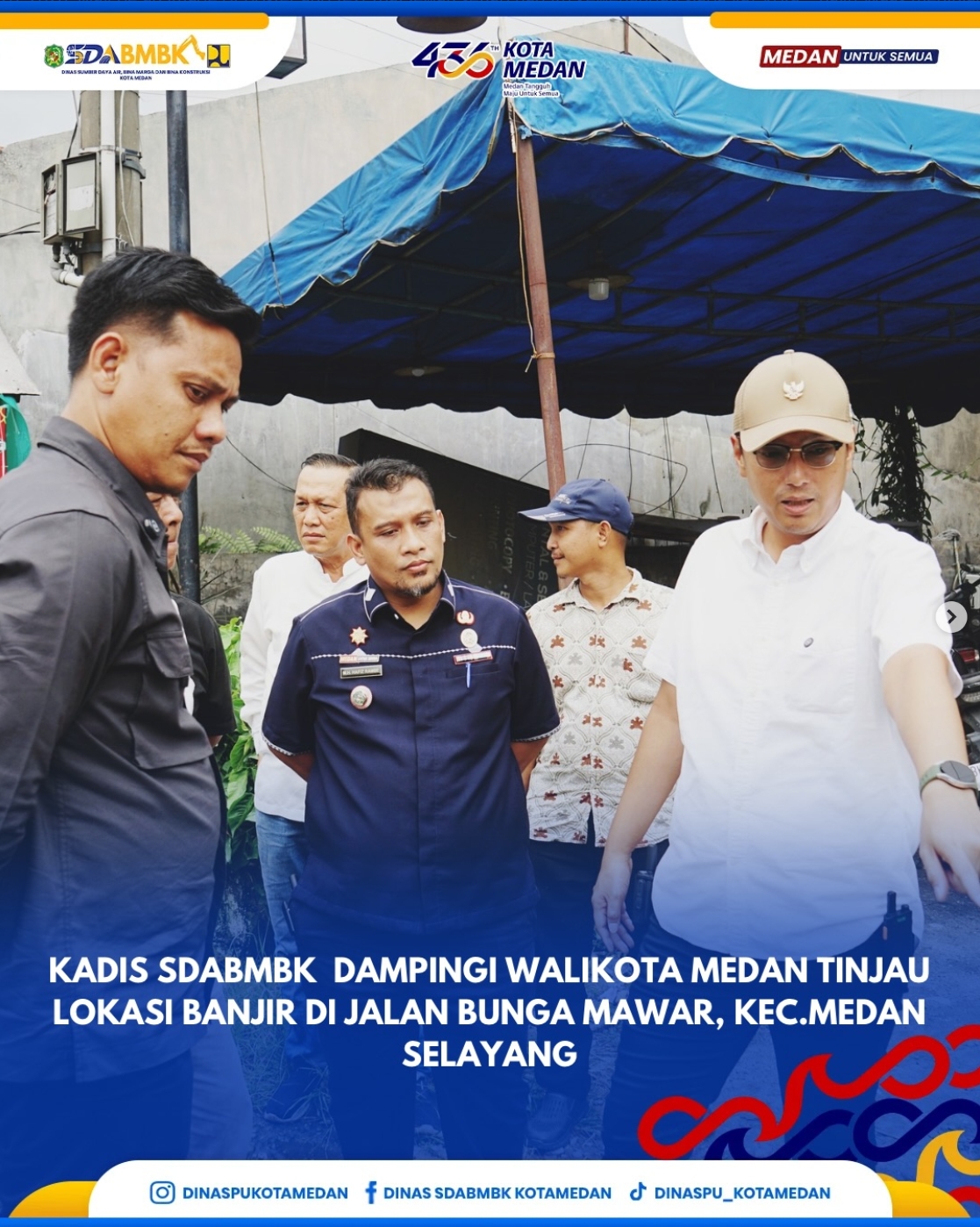 Kadis SDABMBK Dampingi Wali Kota Medan Tinjau Lokasi Banjir di Jalan Bunga Mawar, Kecamatan.Medan Selayang